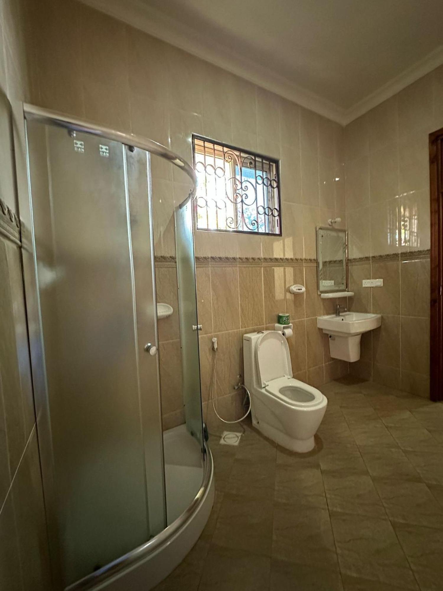 Relax Hotel Taj Нунгві Екстер'єр фото